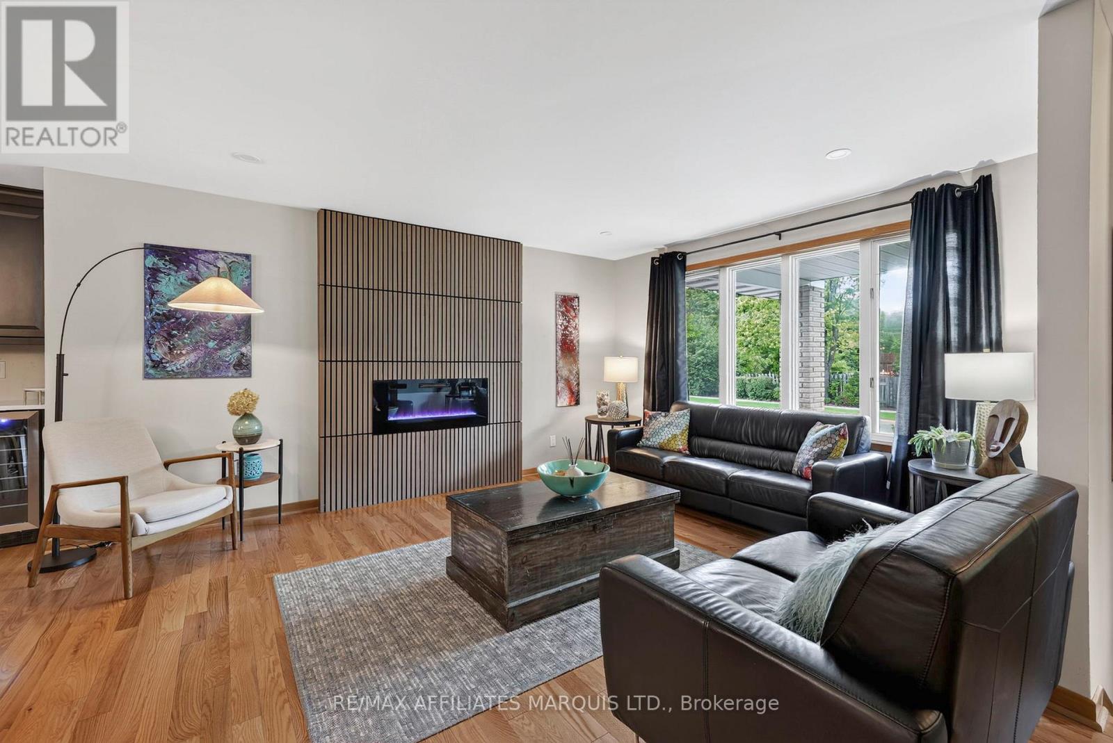 1628 GRANT AVENUE - 6