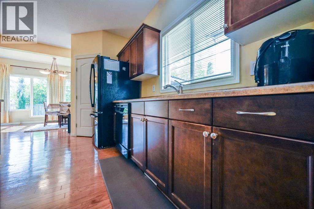 8841 Lakeland Drive — photo 11