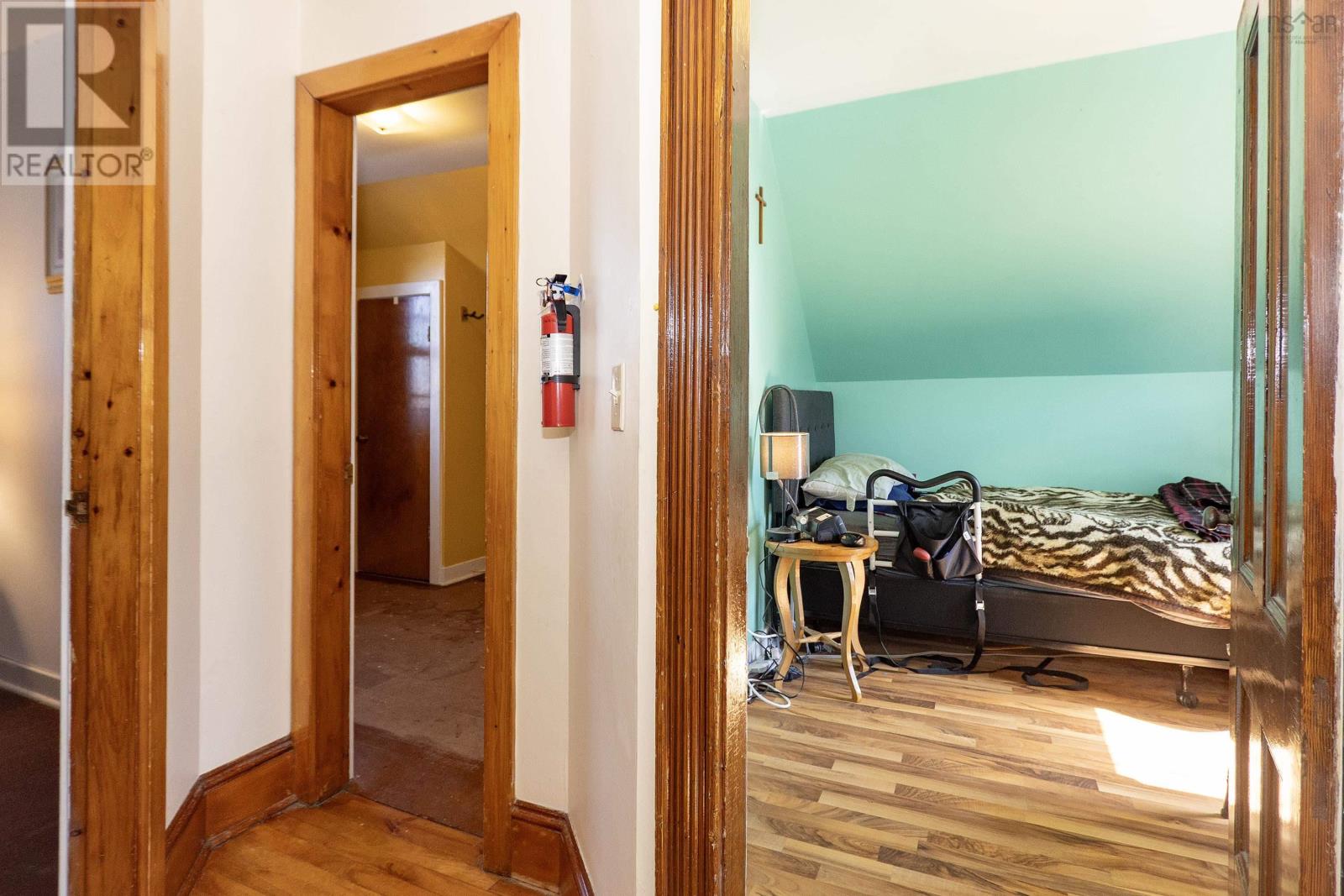 5 Minto Street - 22