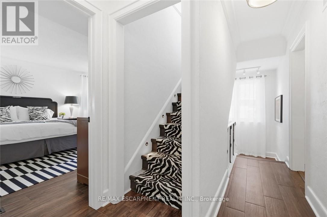 225 ST. PAUL STREET - 29