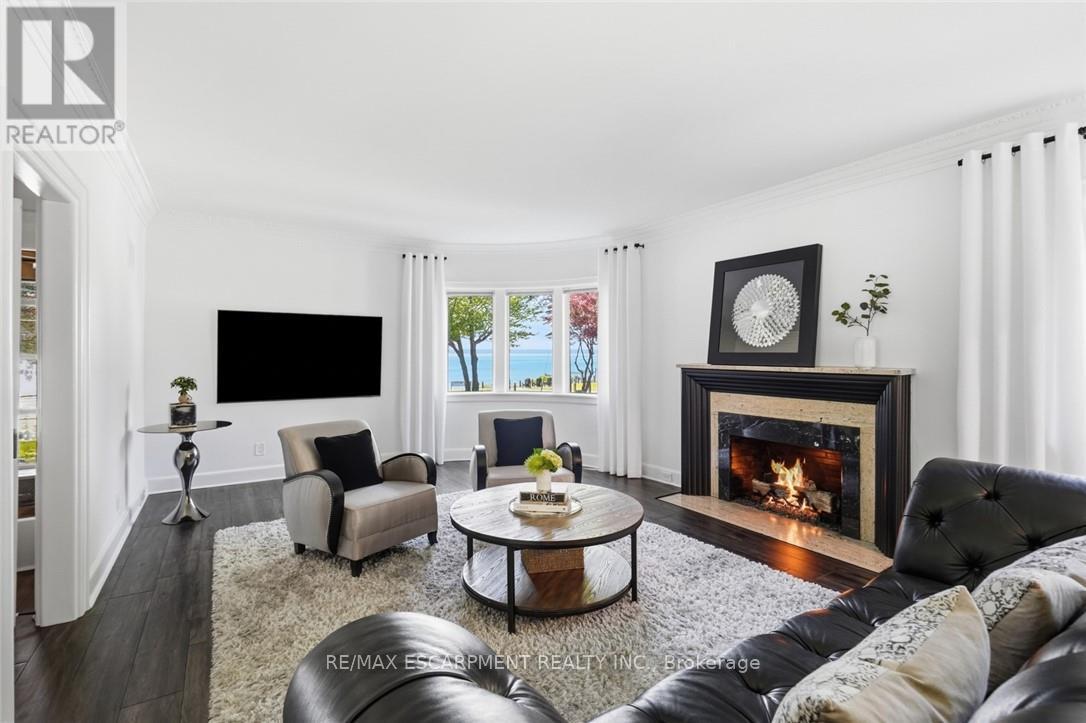 225 ST. PAUL STREET - 8
