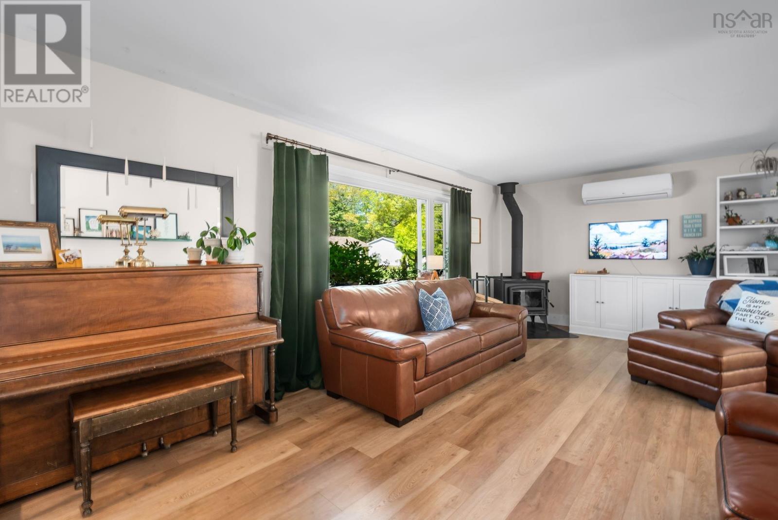 82 Hirtle Drive - 17