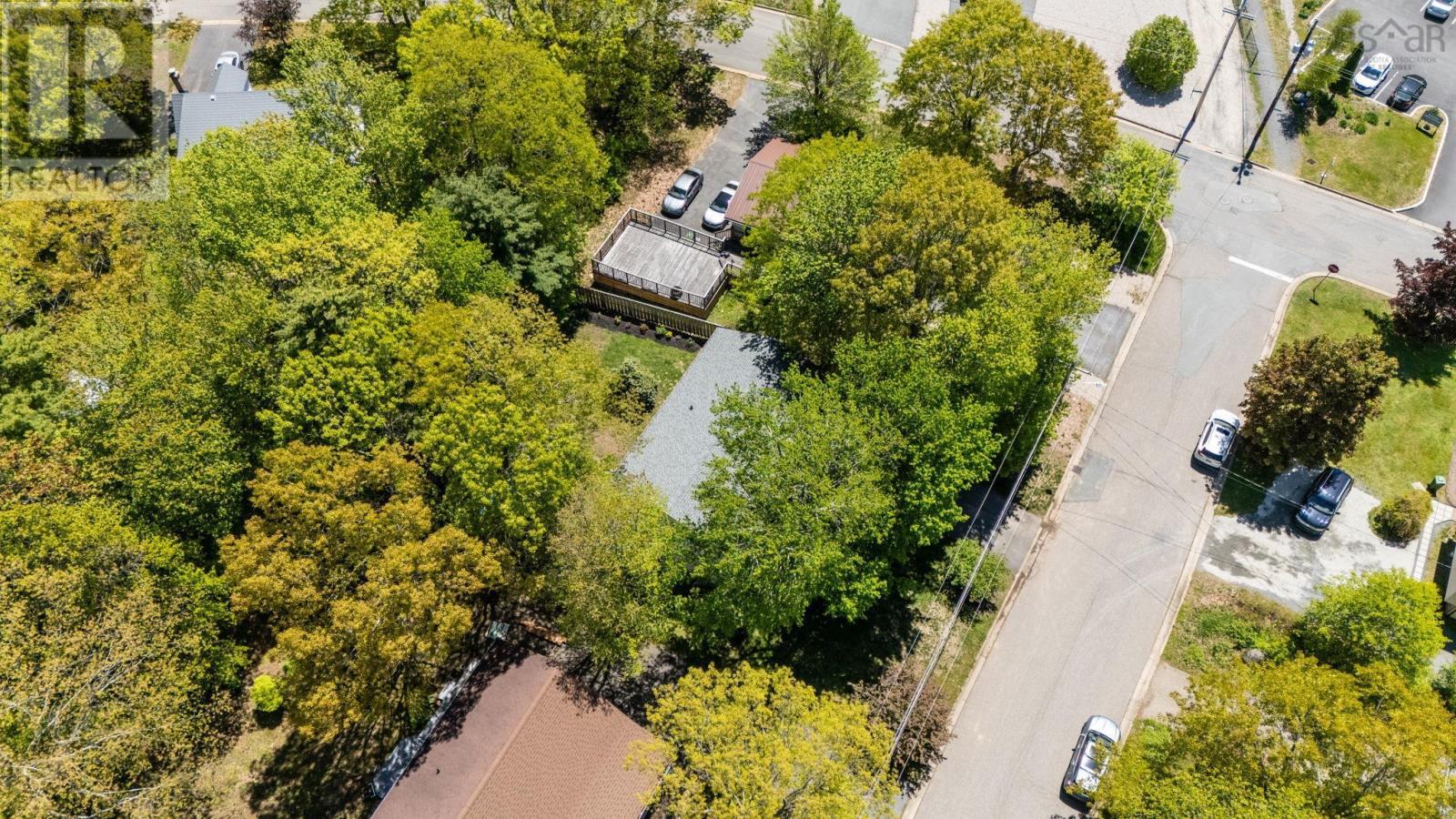 82 Hirtle Drive - 3