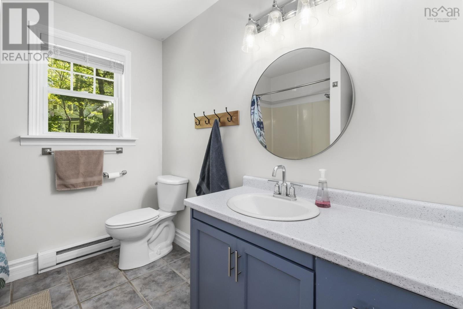 82 Hirtle Drive - 34