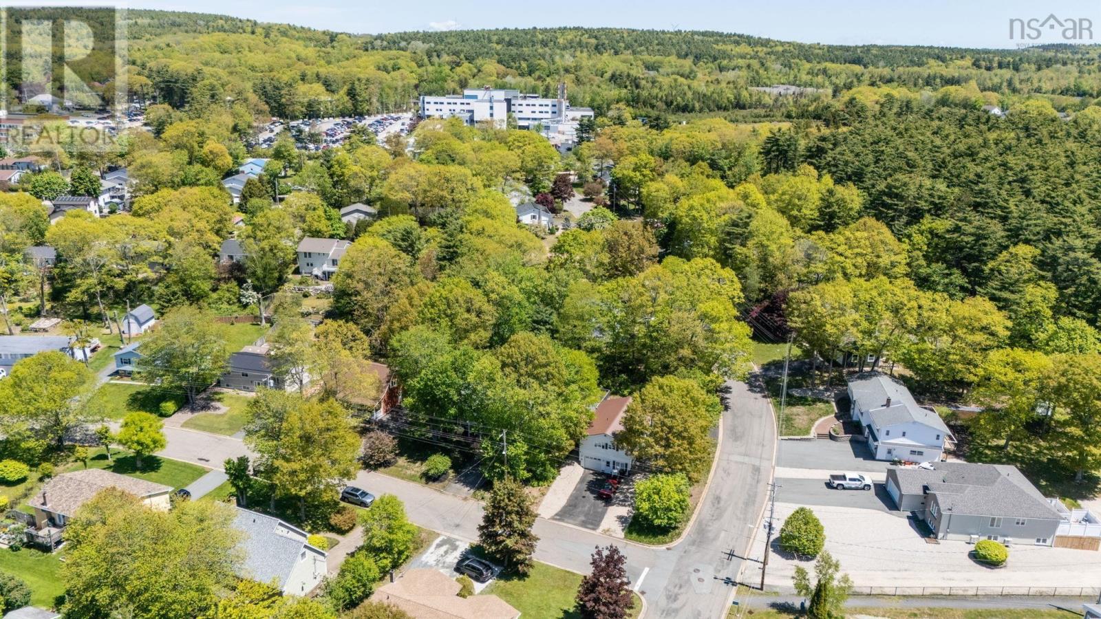 82 Hirtle Drive - 44