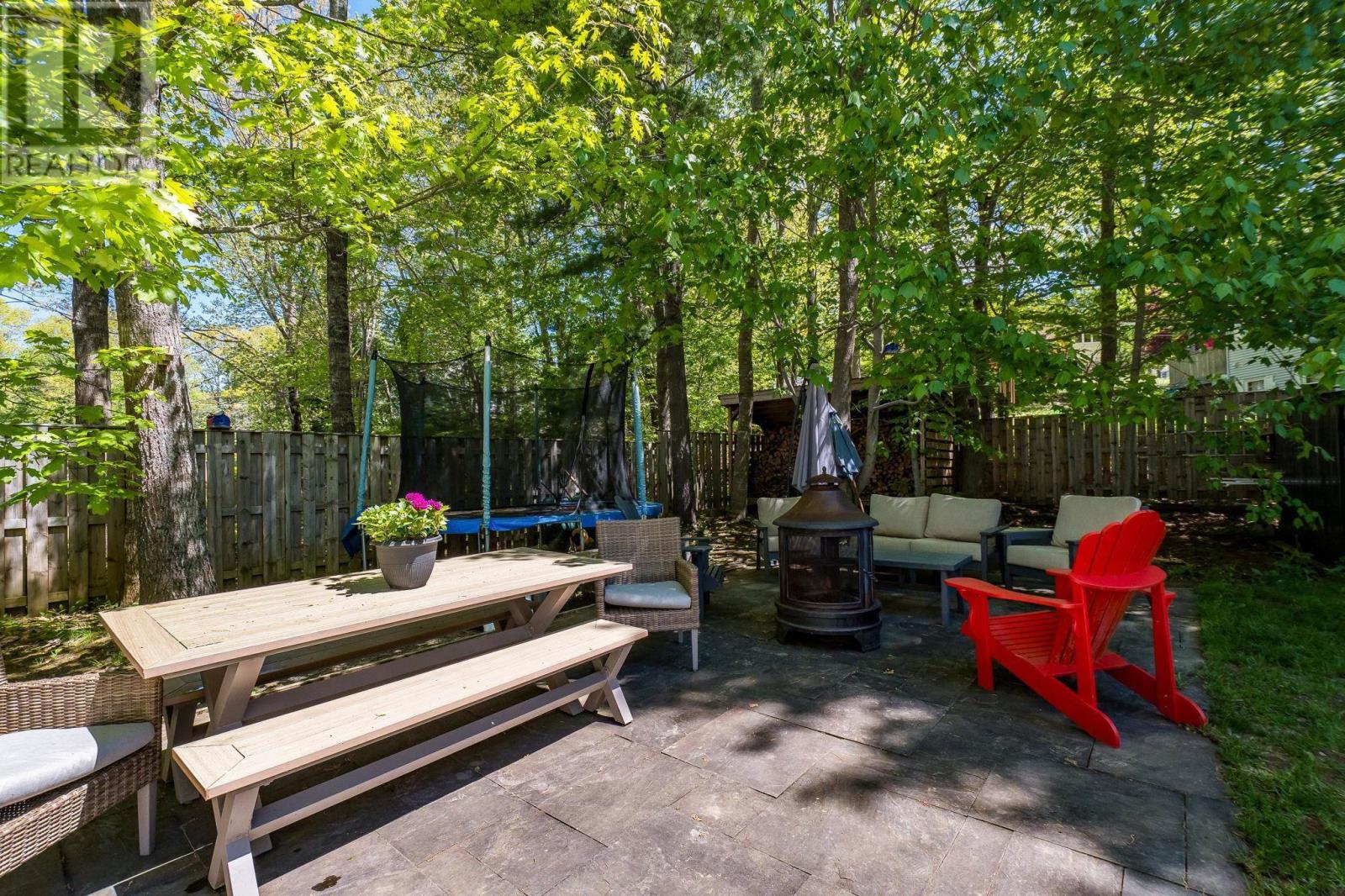 82 Hirtle Drive - 43
