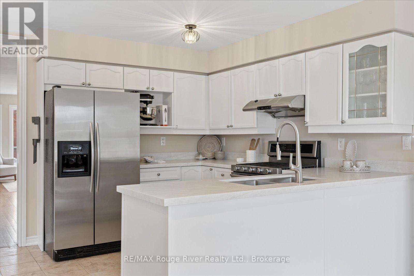 72A LAUREL AVENUE - 13