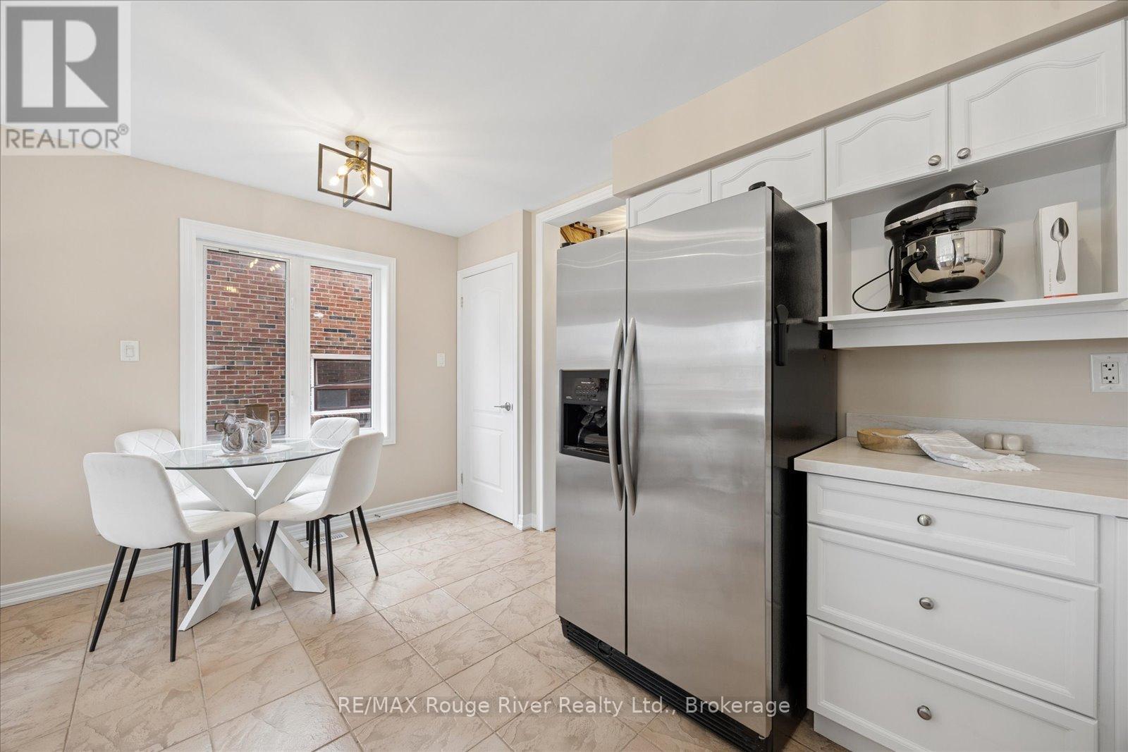 72A LAUREL AVENUE - 16