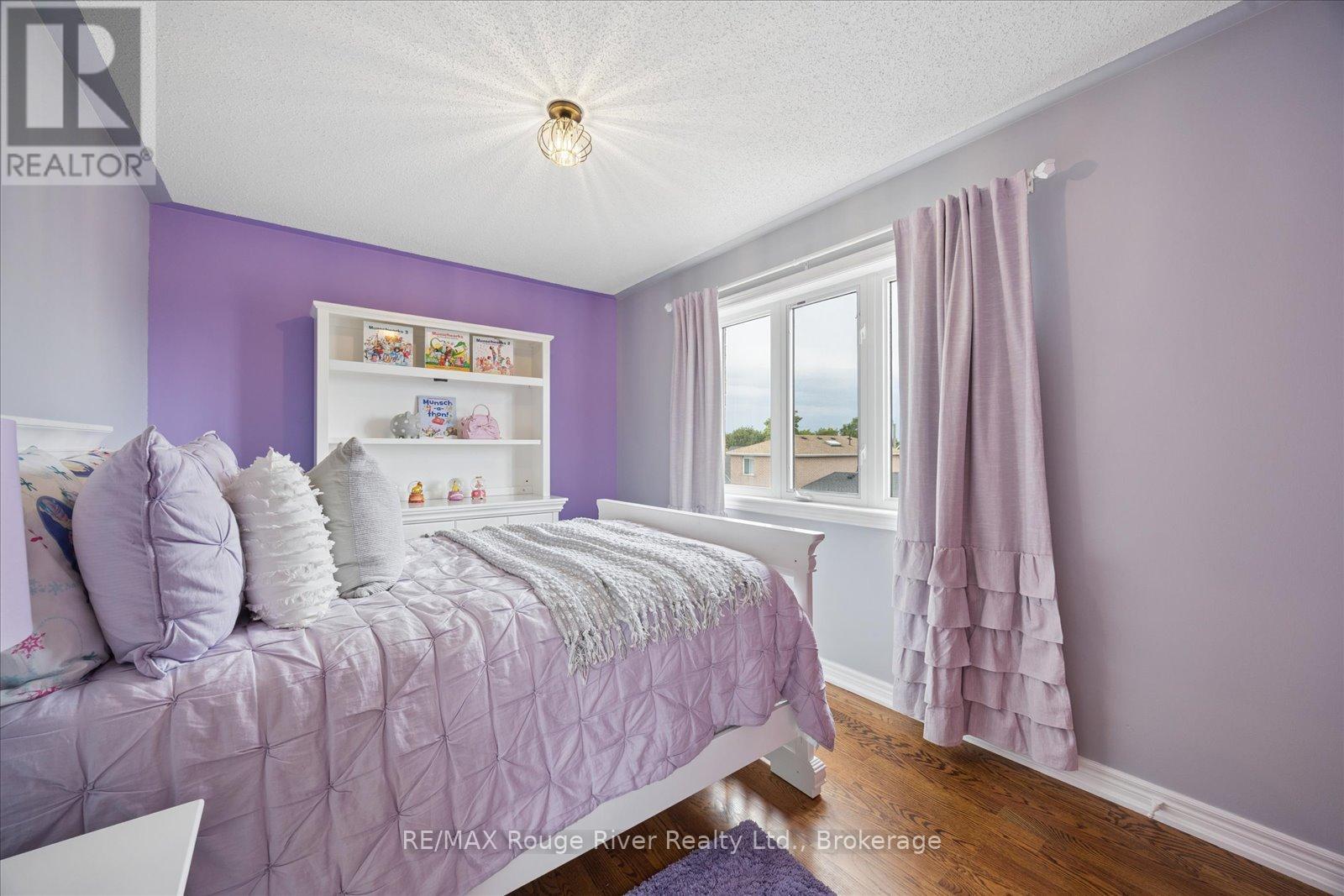 72A LAUREL AVENUE - 26