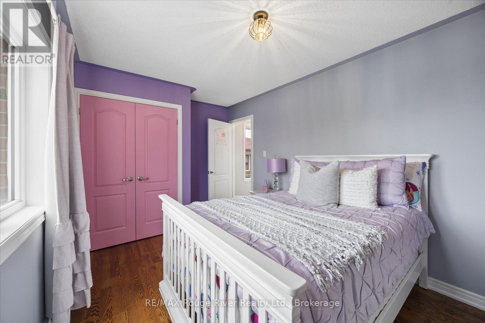 72A LAUREL AVENUE - 27