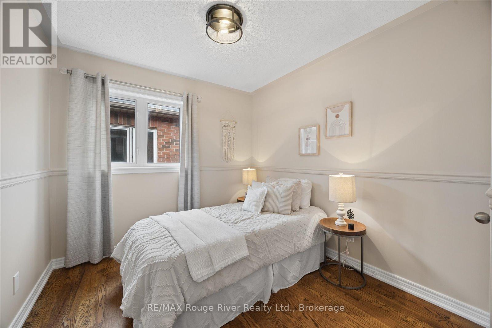 72A LAUREL AVENUE - 28