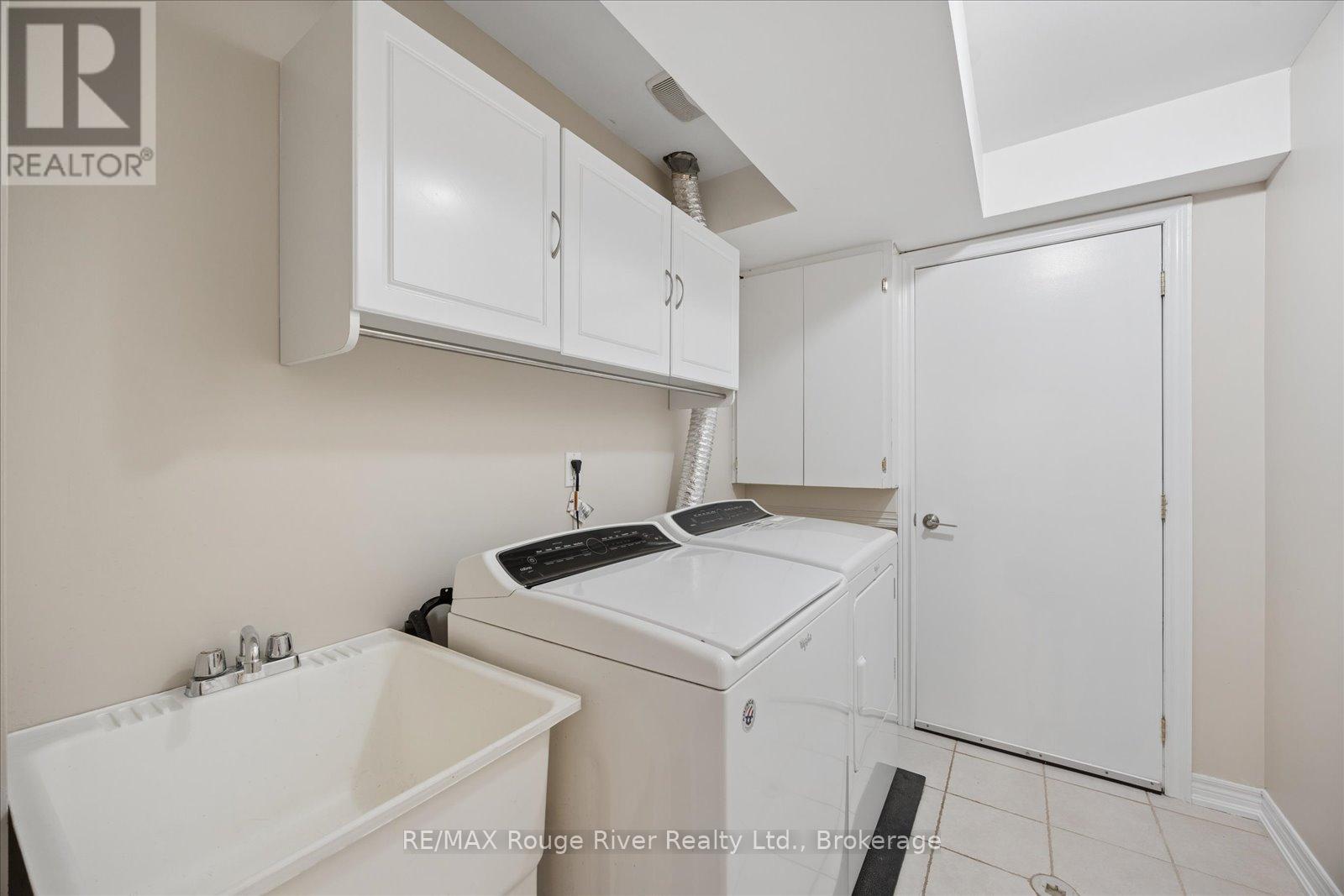 72A LAUREL AVENUE - 36