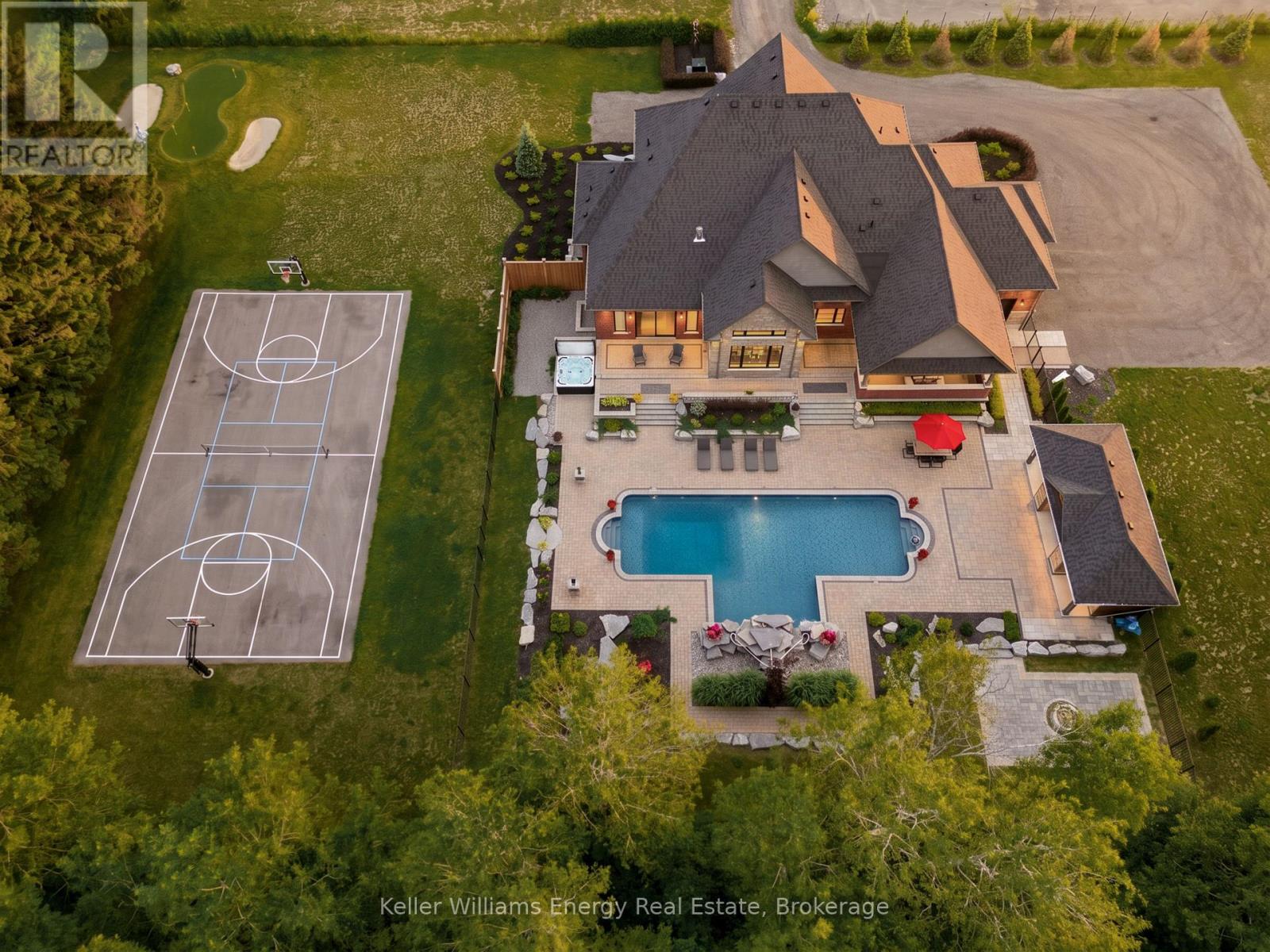 849 TOWNLINE ROAD N - 1