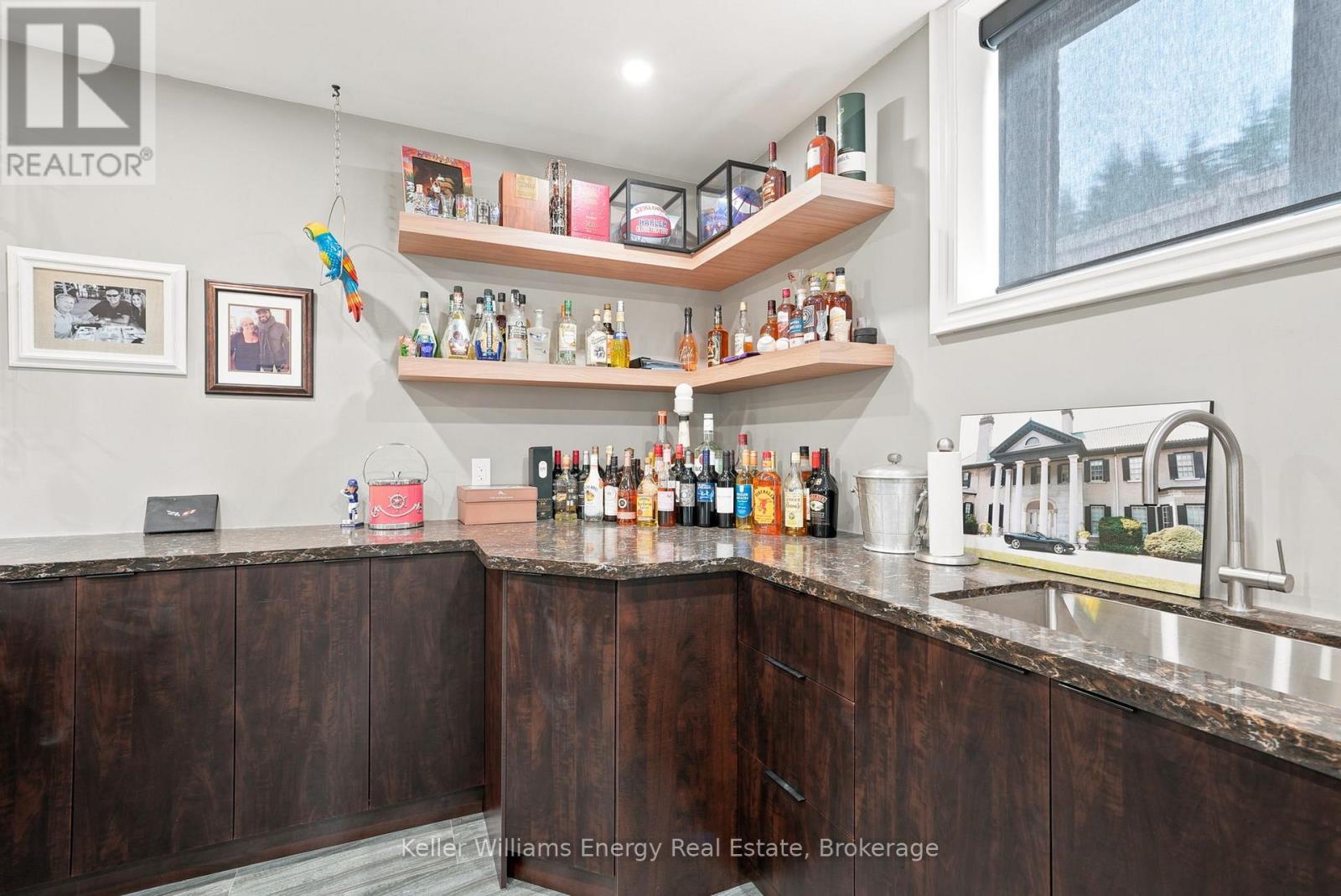 849 TOWNLINE ROAD N - 37