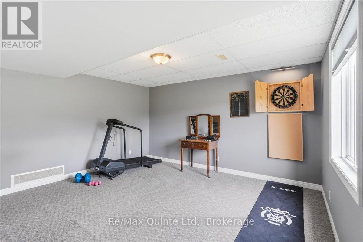 219 HELYER ROAD - 26