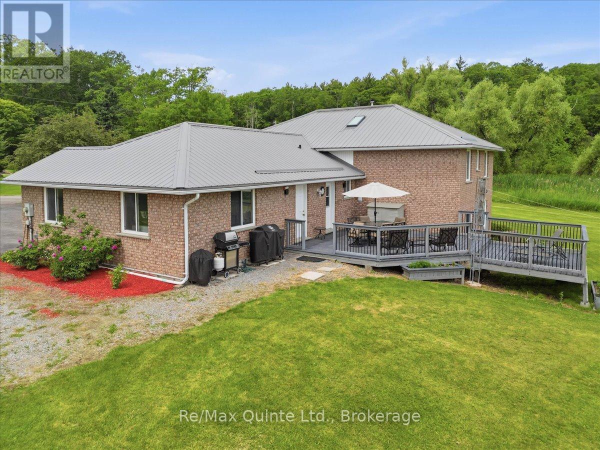 219 HELYER ROAD - 36