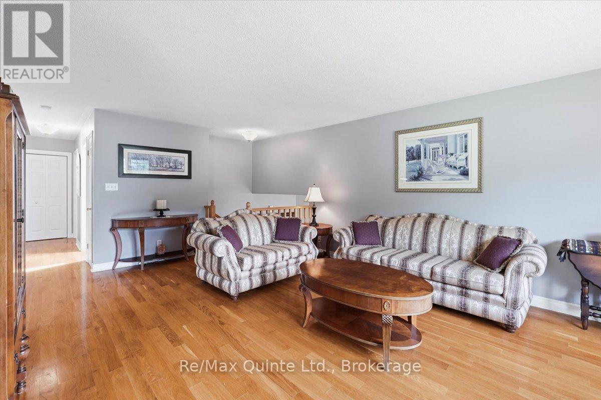 219 HELYER ROAD - 7