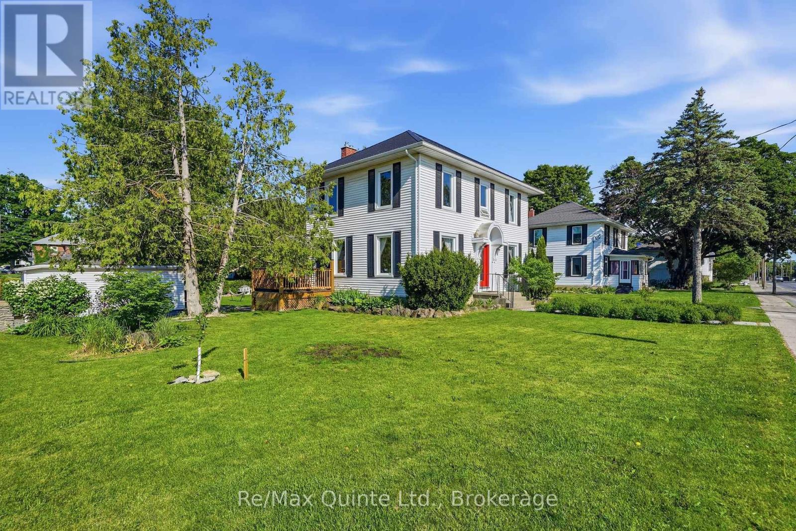 39 TRENT STREET N - 1