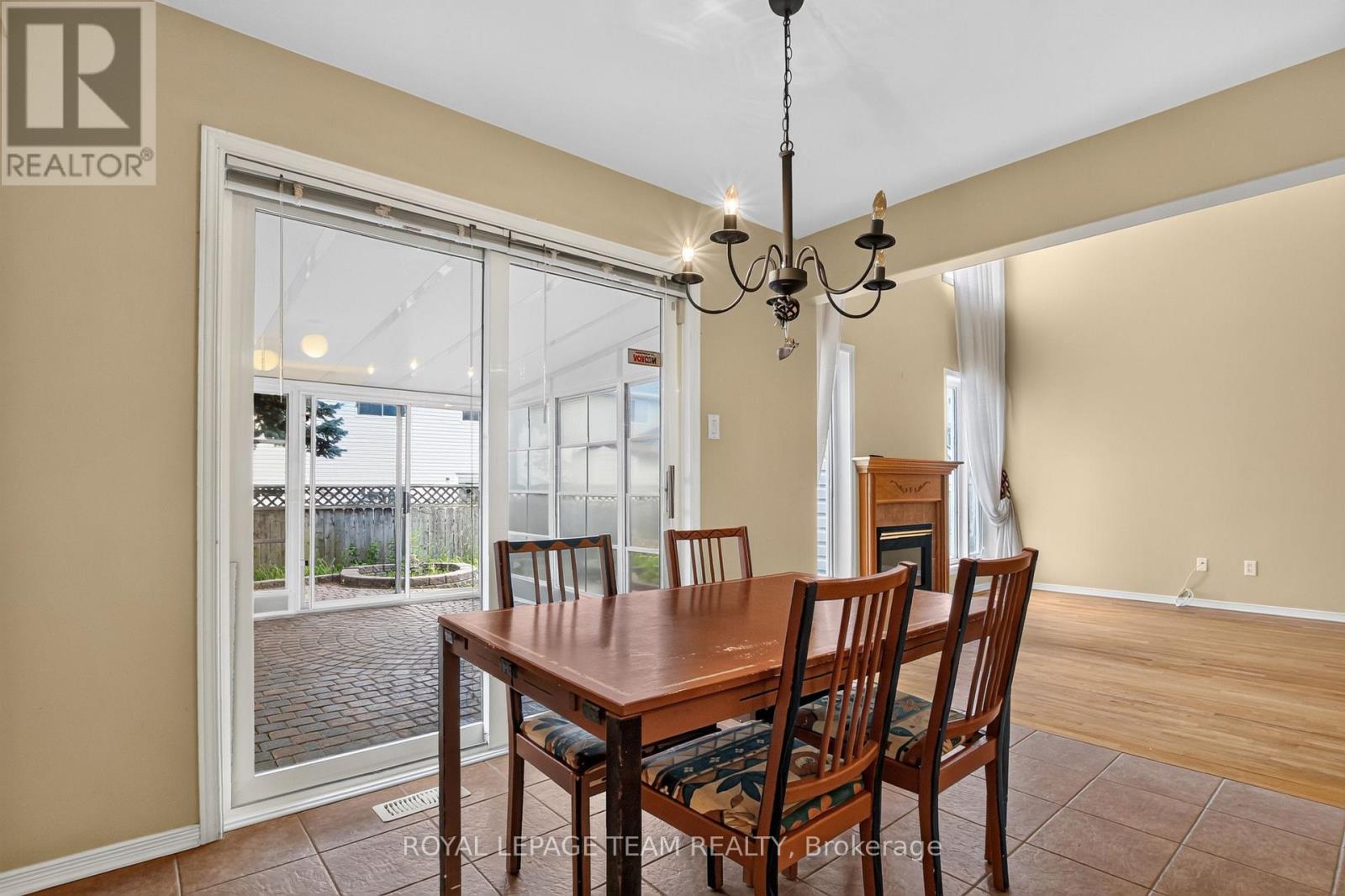 1115 GRENON AVENUE - 18