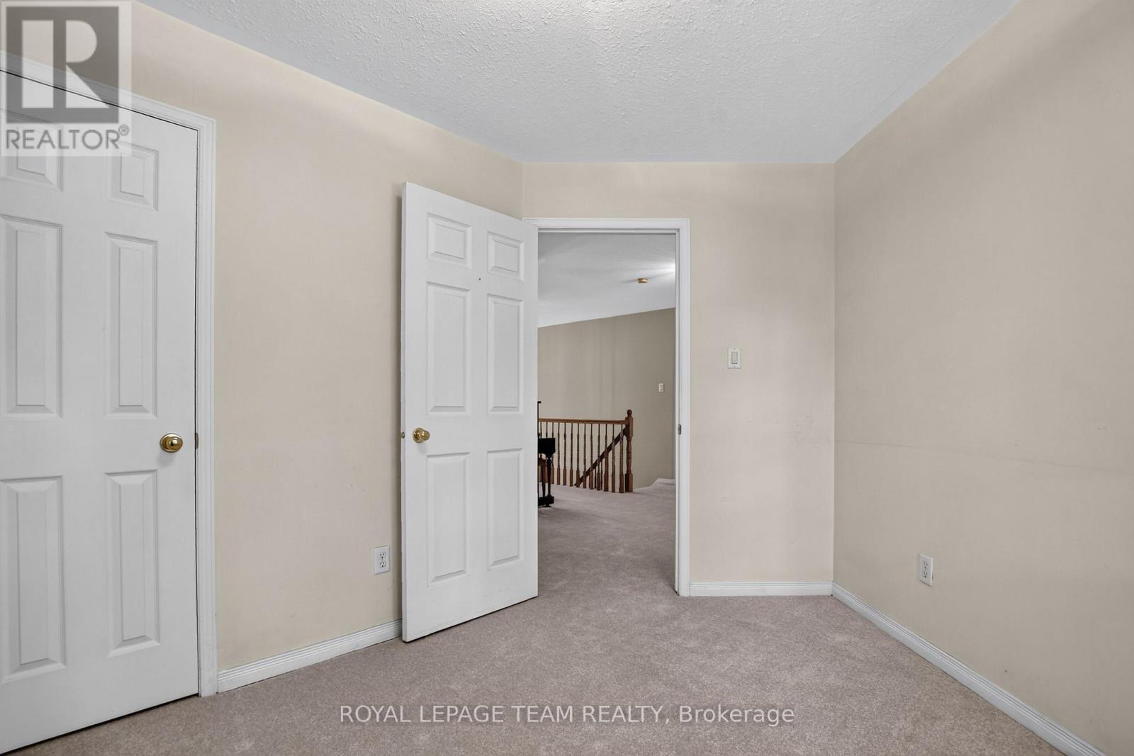 1115 GRENON AVENUE - 32