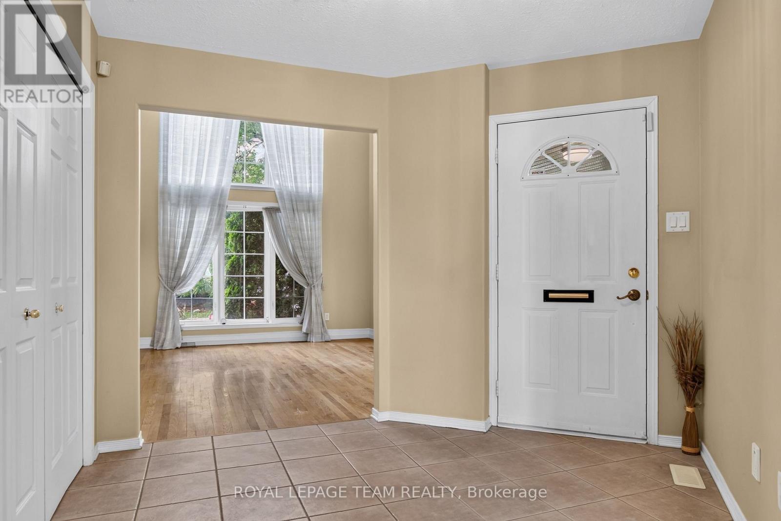1115 GRENON AVENUE - 4