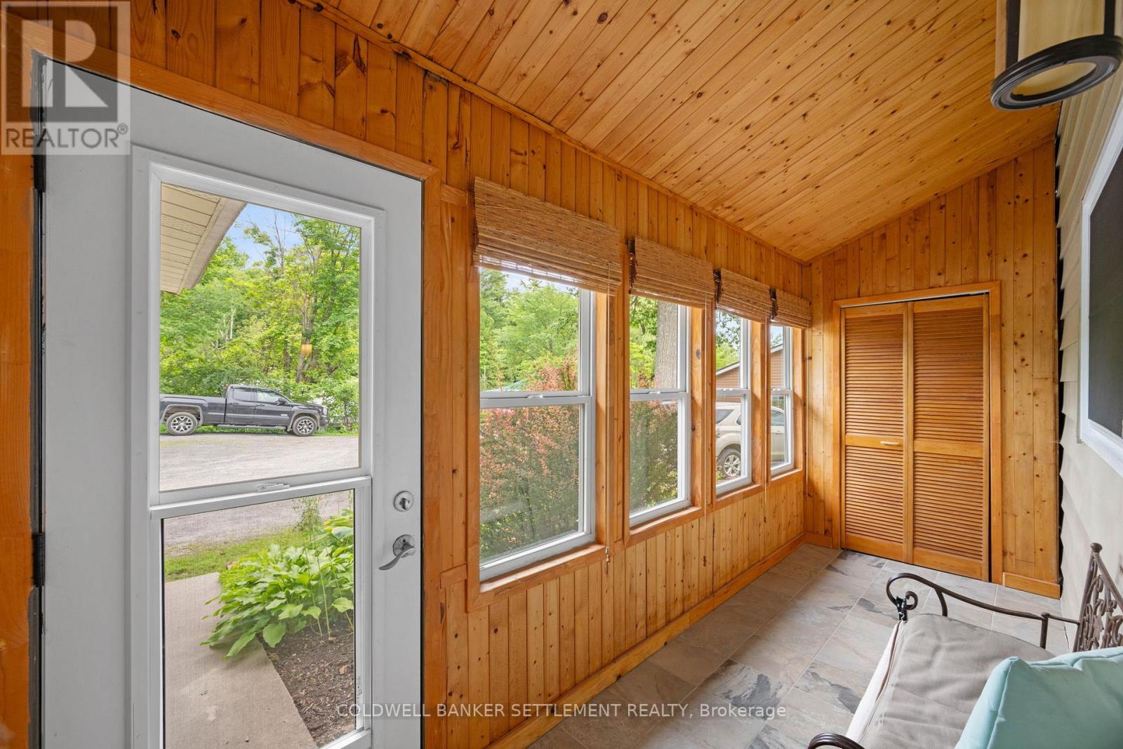 186 ECHO BAY ROAD - 14