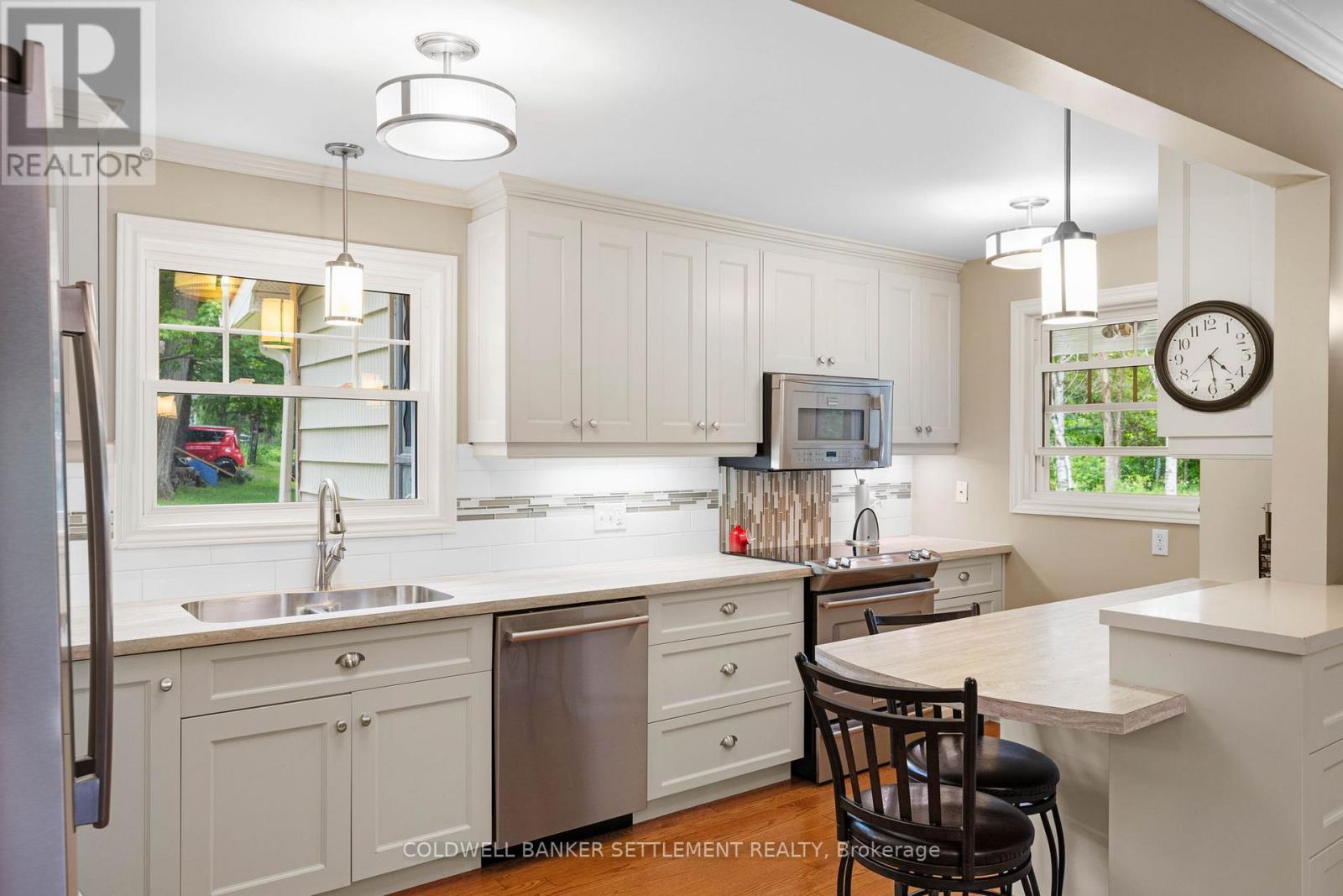 186 ECHO BAY ROAD - 20