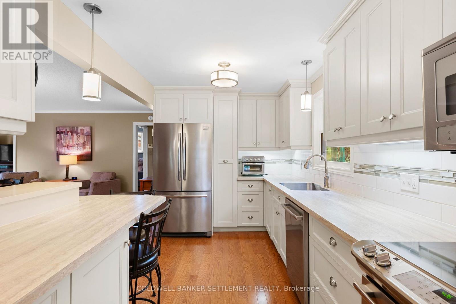 186 ECHO BAY ROAD - 21