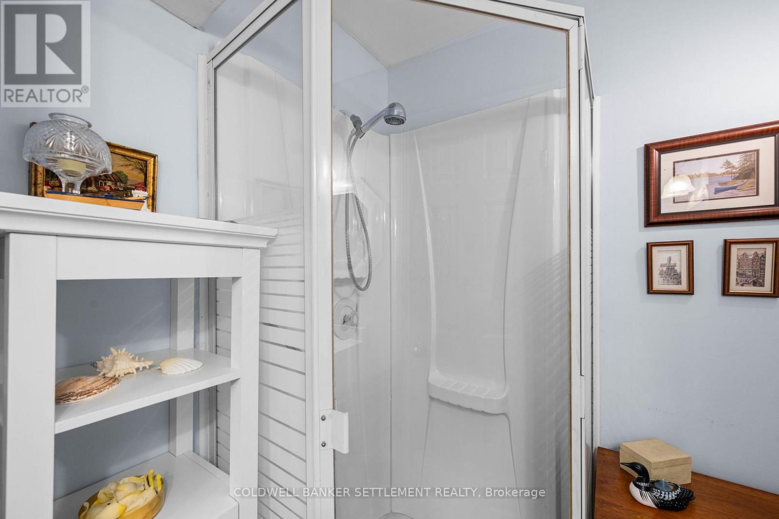 186 ECHO BAY ROAD - 33