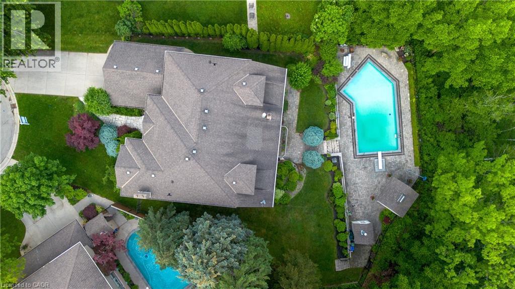 22 BURT Court - 47