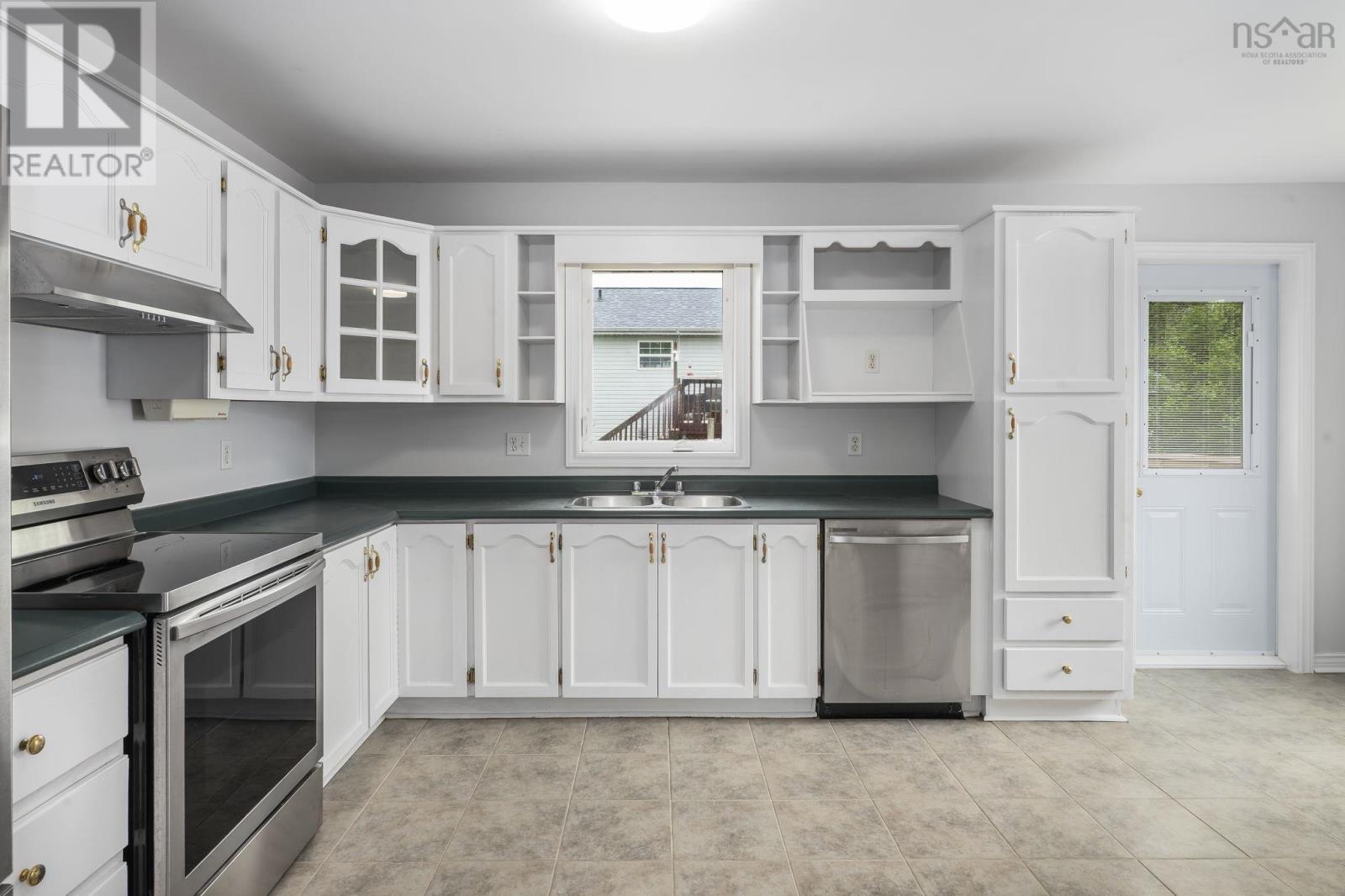 186 Avenue du Portage - 12