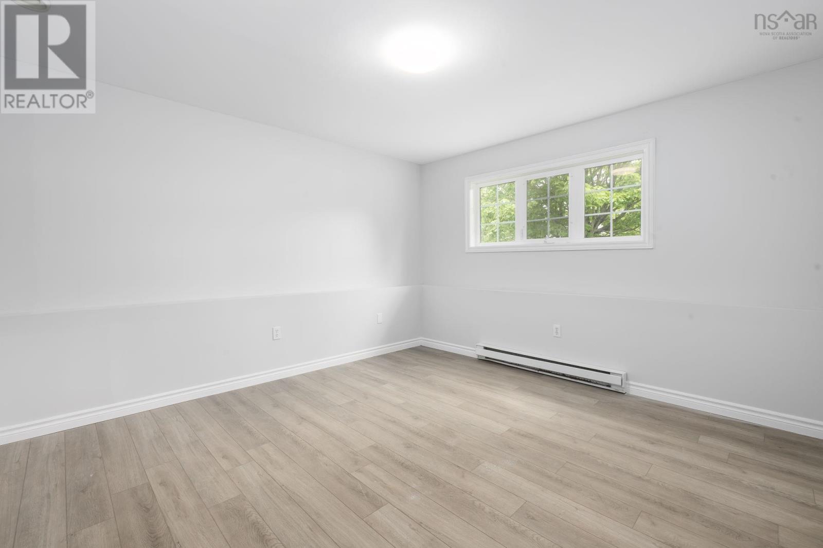 186 Avenue du Portage - 32