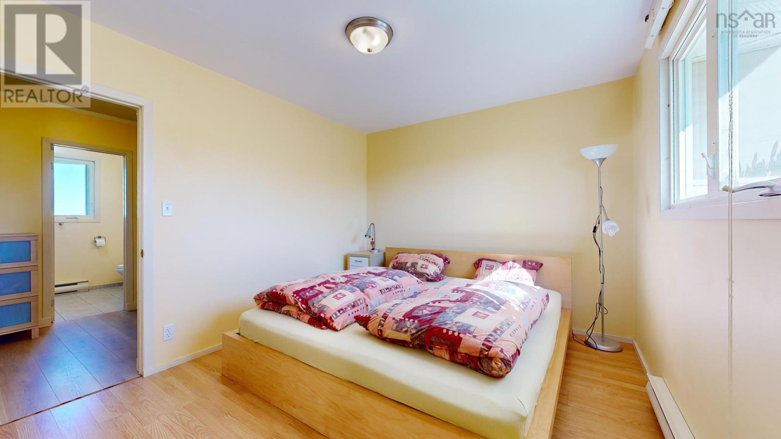 93 Sperry Road - 26