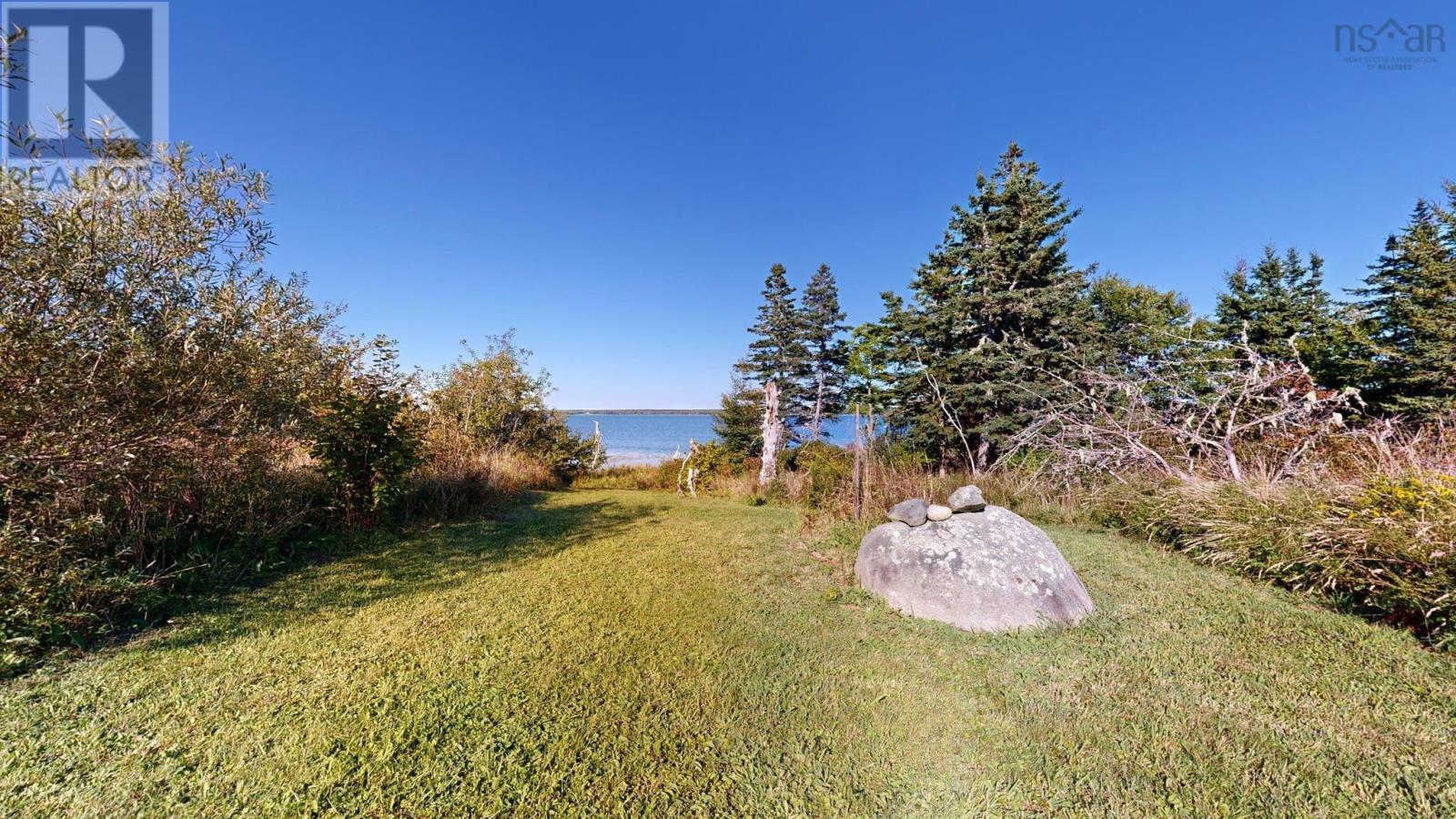93 Sperry Road - 35