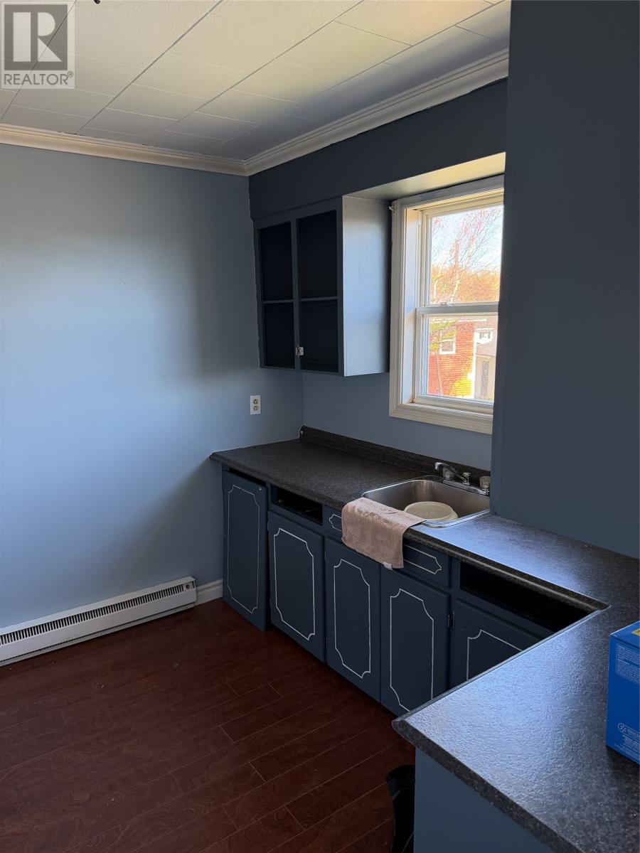 256 Balbo Drive - 10