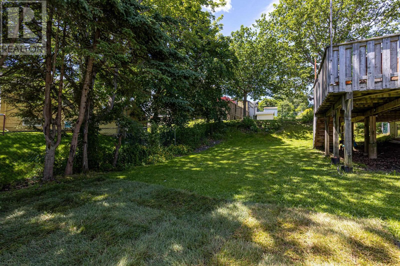 Property 2 of 28 of 4 Piers Avenue