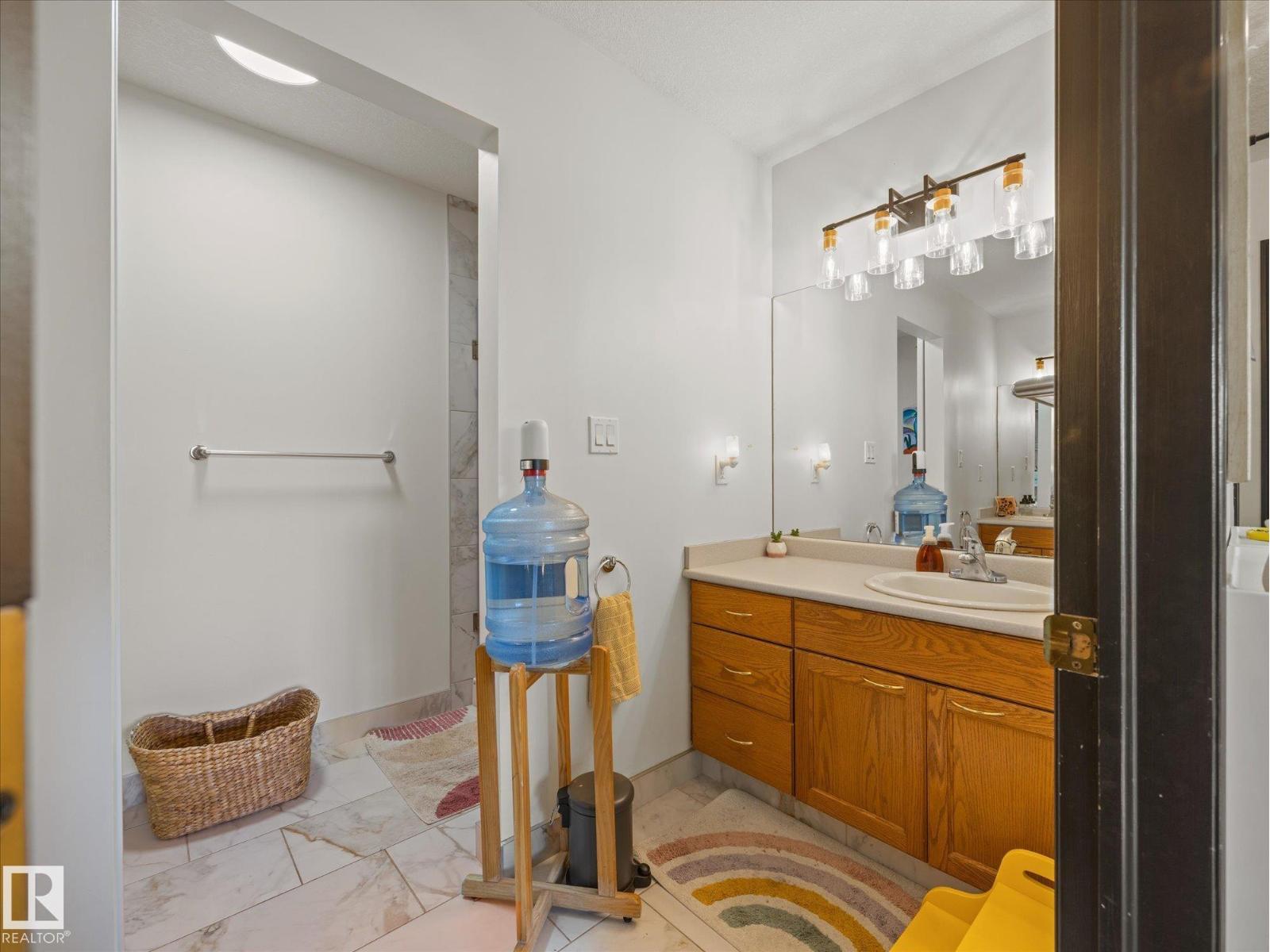 51559 RGE ROAD 204 - 35