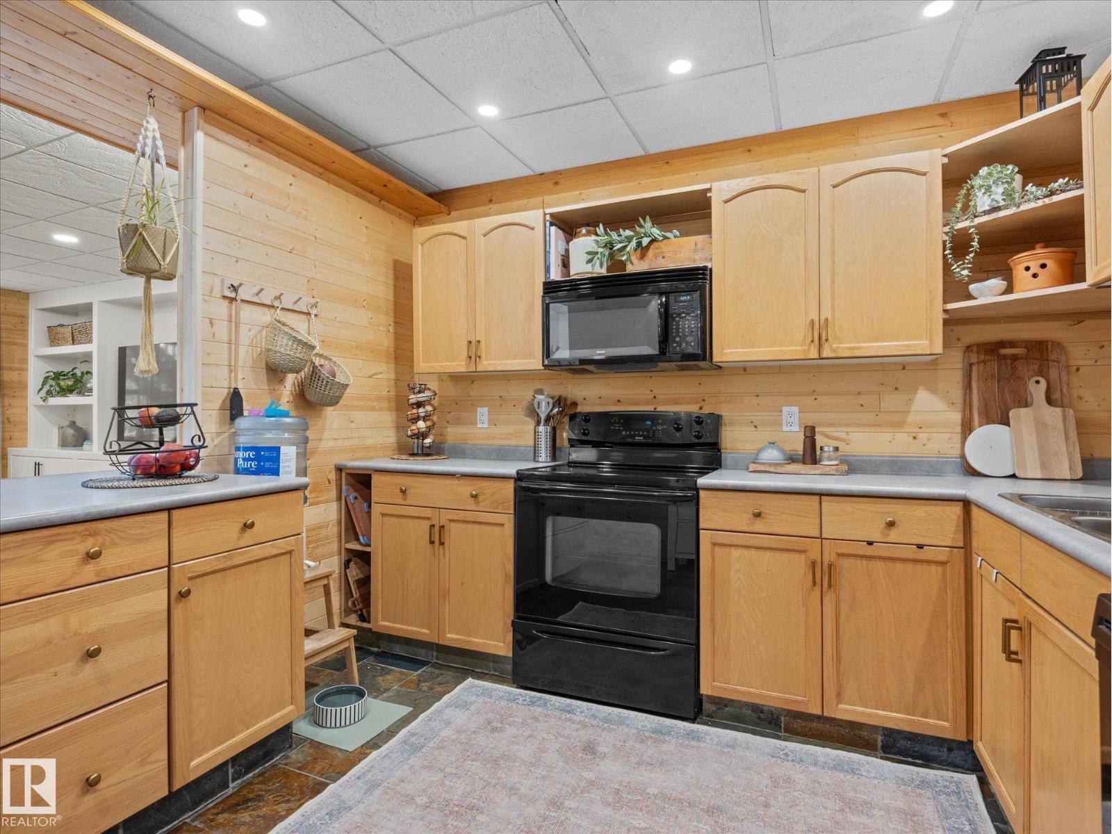 51559 RGE ROAD 204 - 47