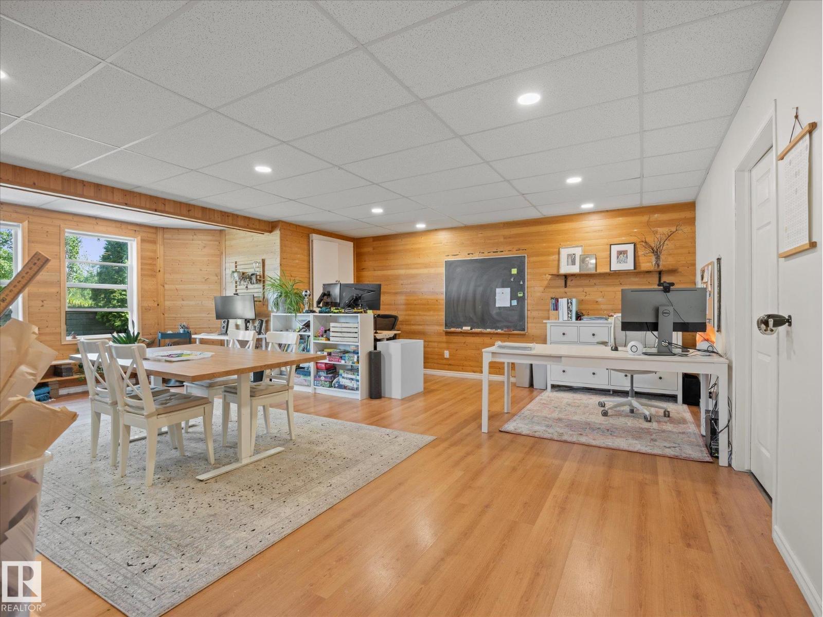 51559 RGE ROAD 204 - 48