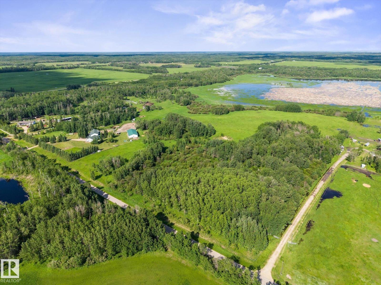 51559 RGE ROAD 204 - 64