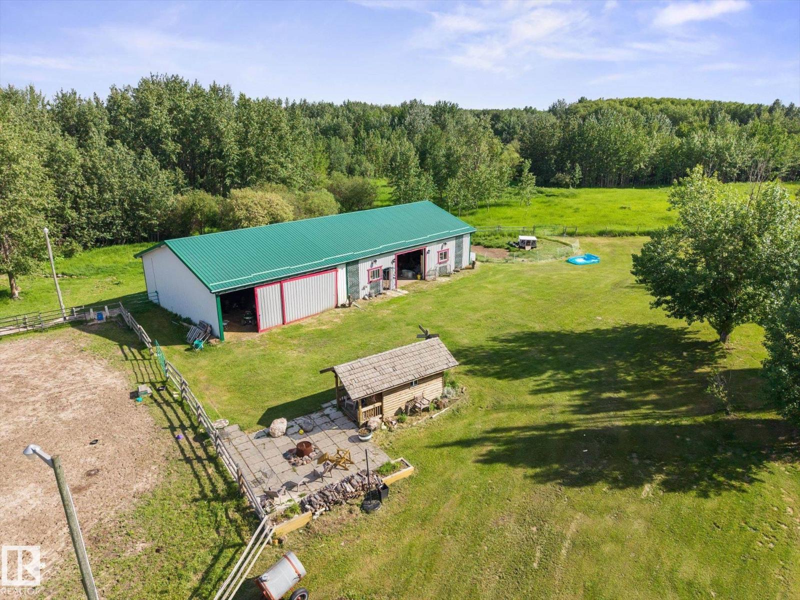 51559 RGE ROAD 204 - 69