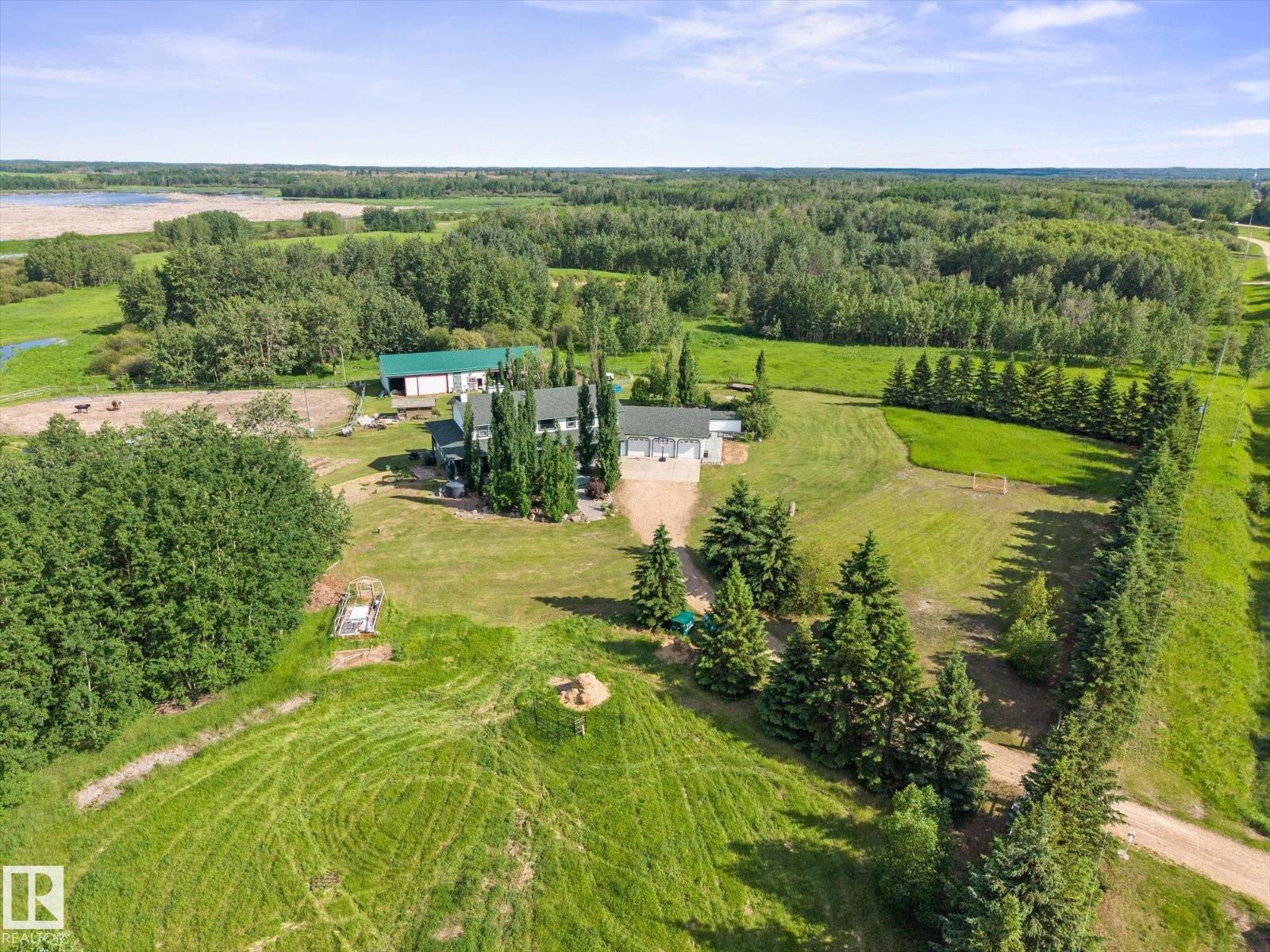 51559 RGE ROAD 204 - 72