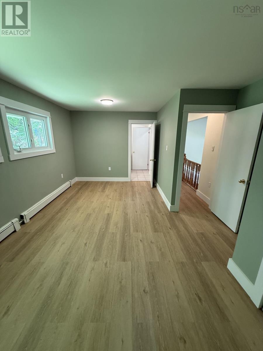 Property 24 of 26 of 260 Lockview Road