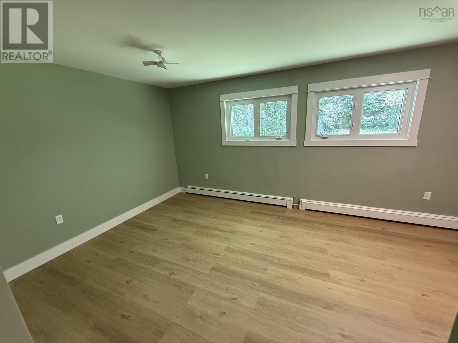 Property 22 of 26 of 260 Lockview Road