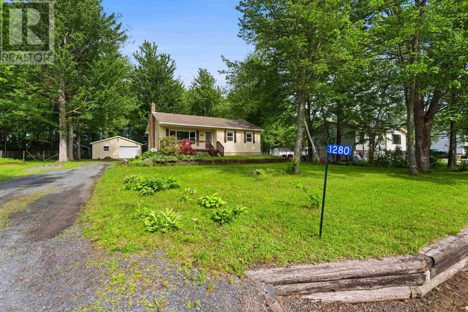 Property photo of 1280 Crosby Court