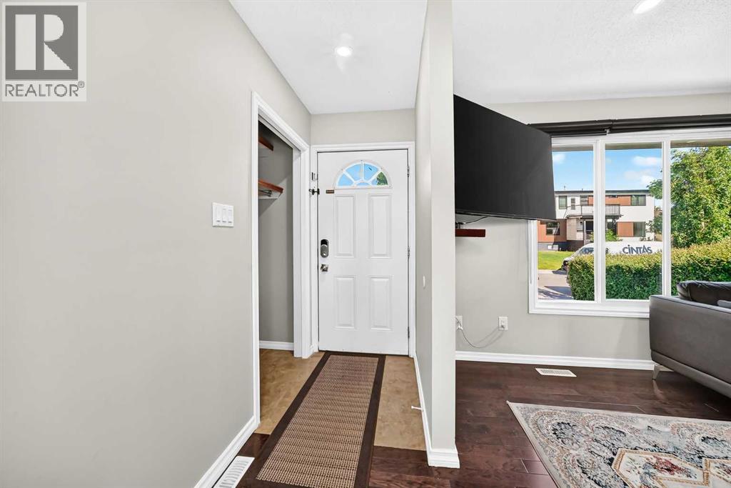 239 Rundleridge Drive NE - photo 3
