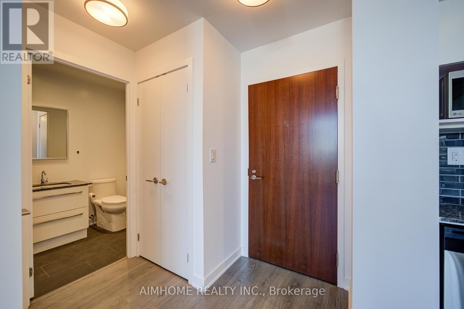 #1522 160 FLEMINGTON ROAD - 5