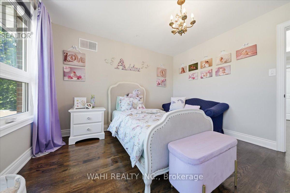 1141 VICKI LANE - 30