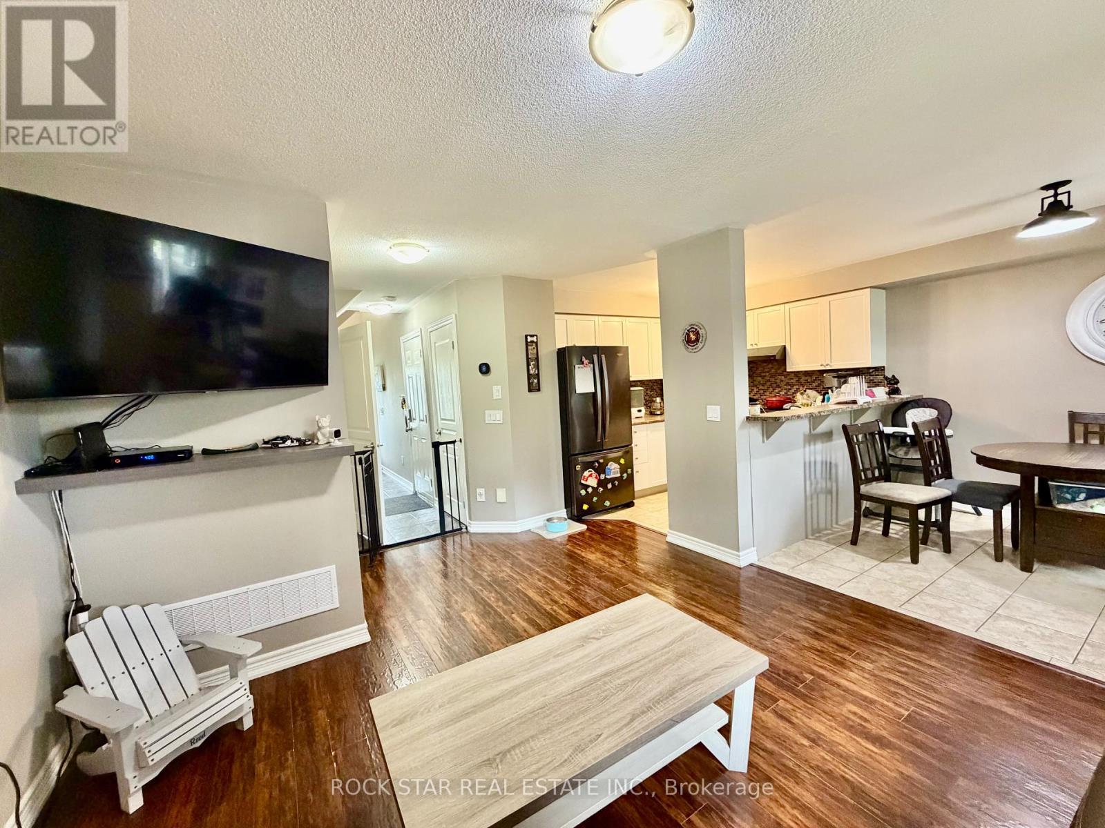 416 ORVIS CRESCENT - 8