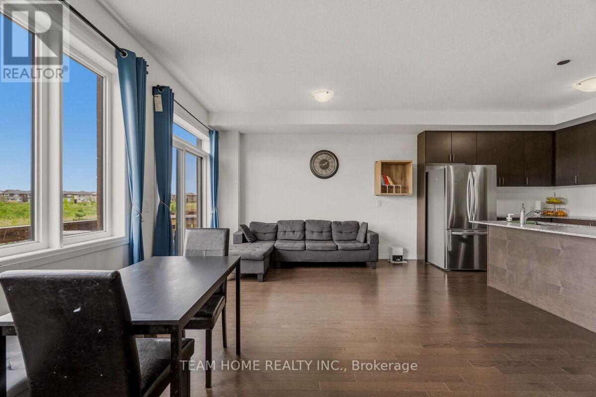 356 BISMARK DRIVE - 16